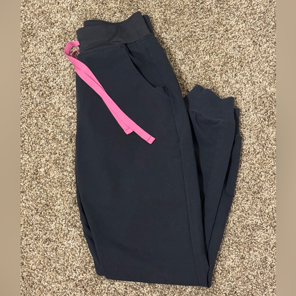 Figs XXS Petite High-Waisted Zamora Night Sky scrub pants